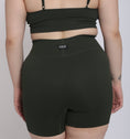 Cargar la imagen en la vista de la galería, Reborn High-Waisted Shorts 🔥🏋️