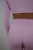 Cargar la imagen en la vista de la galería, Heaven on Earth - High-Waisted Leggings ✨
